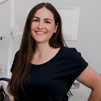 Zahn&auml;rztin Lisa Wojtek